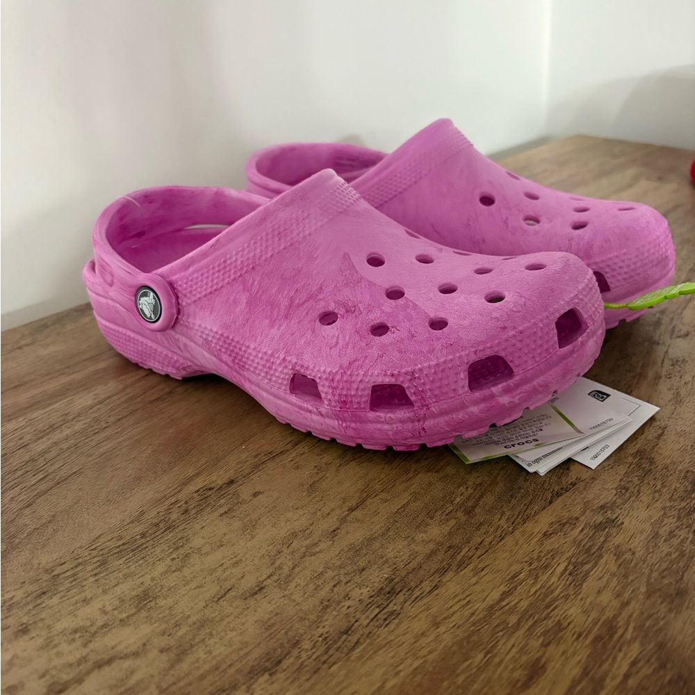 CROCS  Vibrant marble Pink